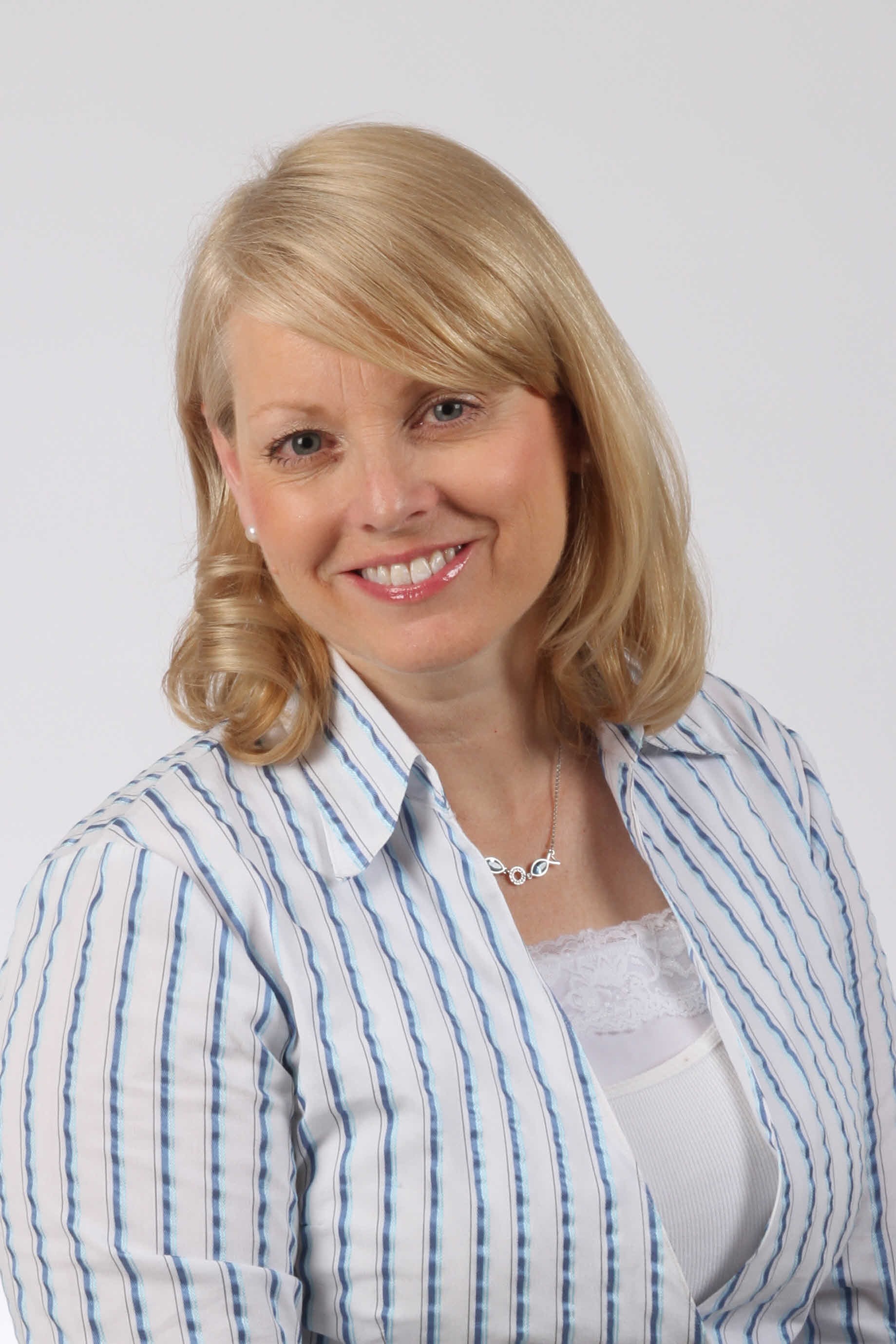 Thumbnail photo of Sherri Clowe-Tompkins