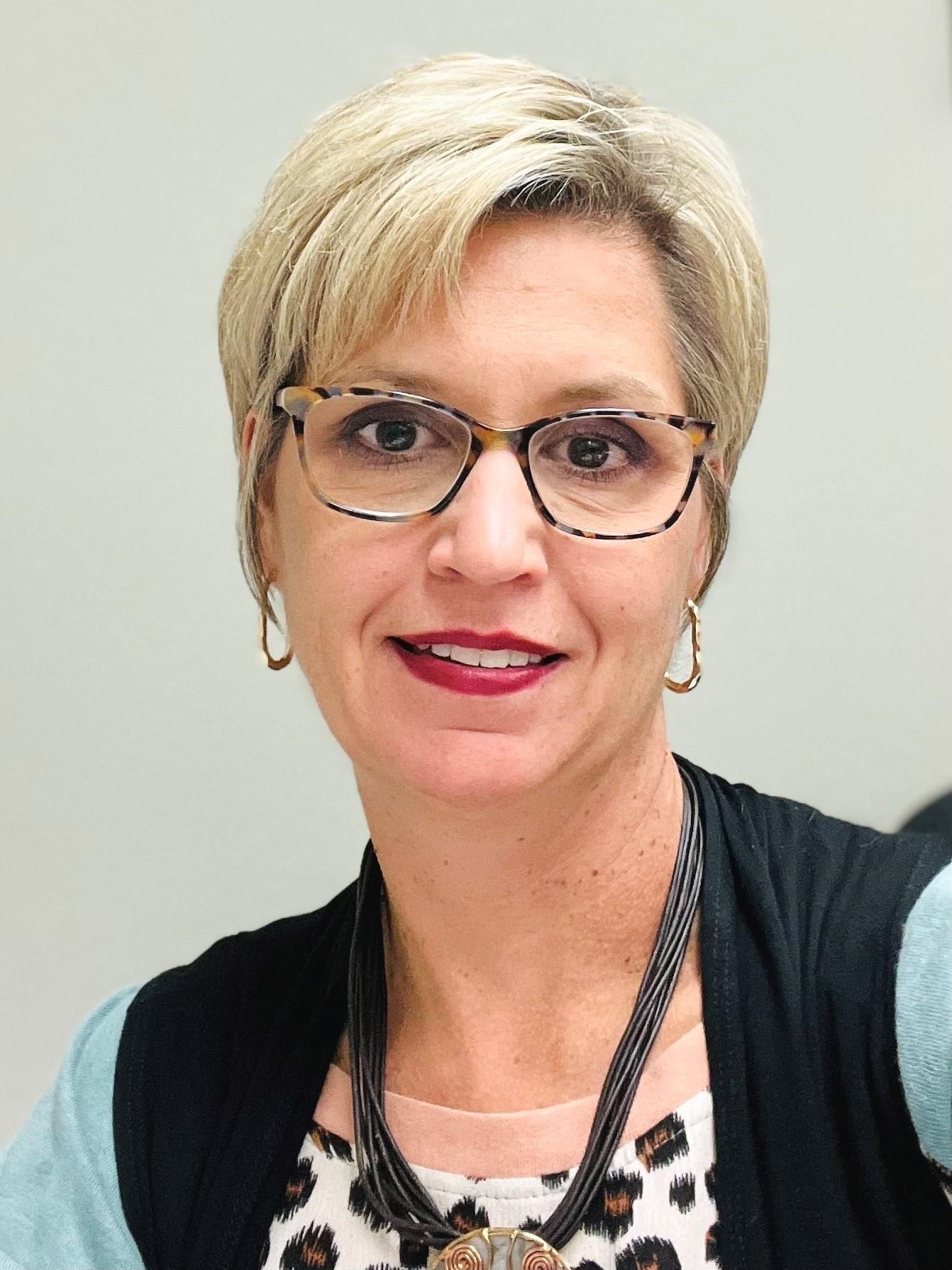 Thumbnail photo of Kathy Frantz